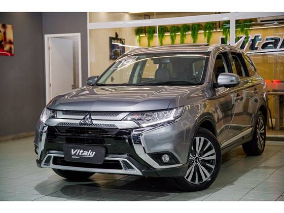 MITSUBISHI OUTLANDER 2.0 MIVEC GASOLINA HPE AUTOMÁTICO